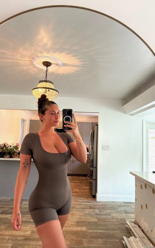 Descubre la magia y seducción de Andrea Pecadora en Barcelona 2 Mis Fotos